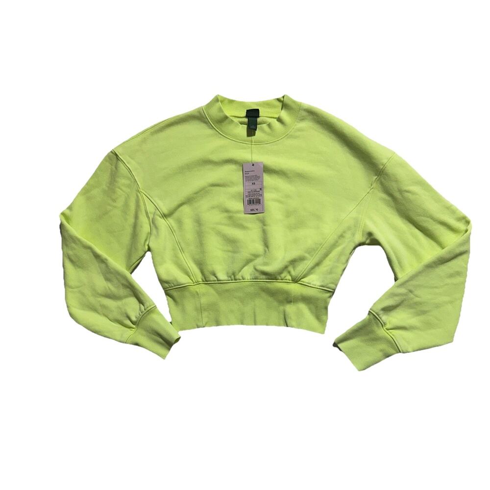 Wild Fable Womens size XS Lime Green Pullover Cropped Sweater NWTs